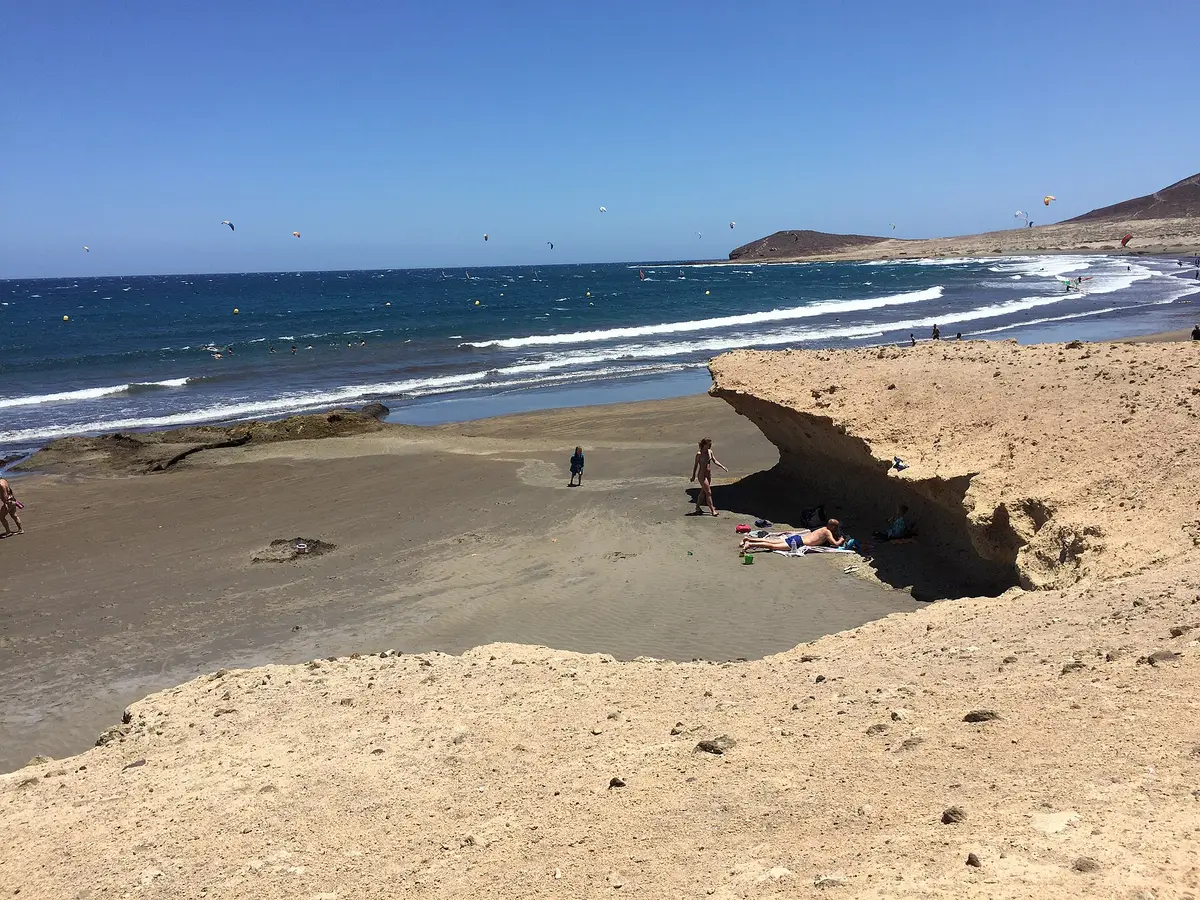 El Médano beach with Montaña Roja